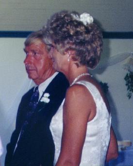 wed4.jpg (14003 bytes)